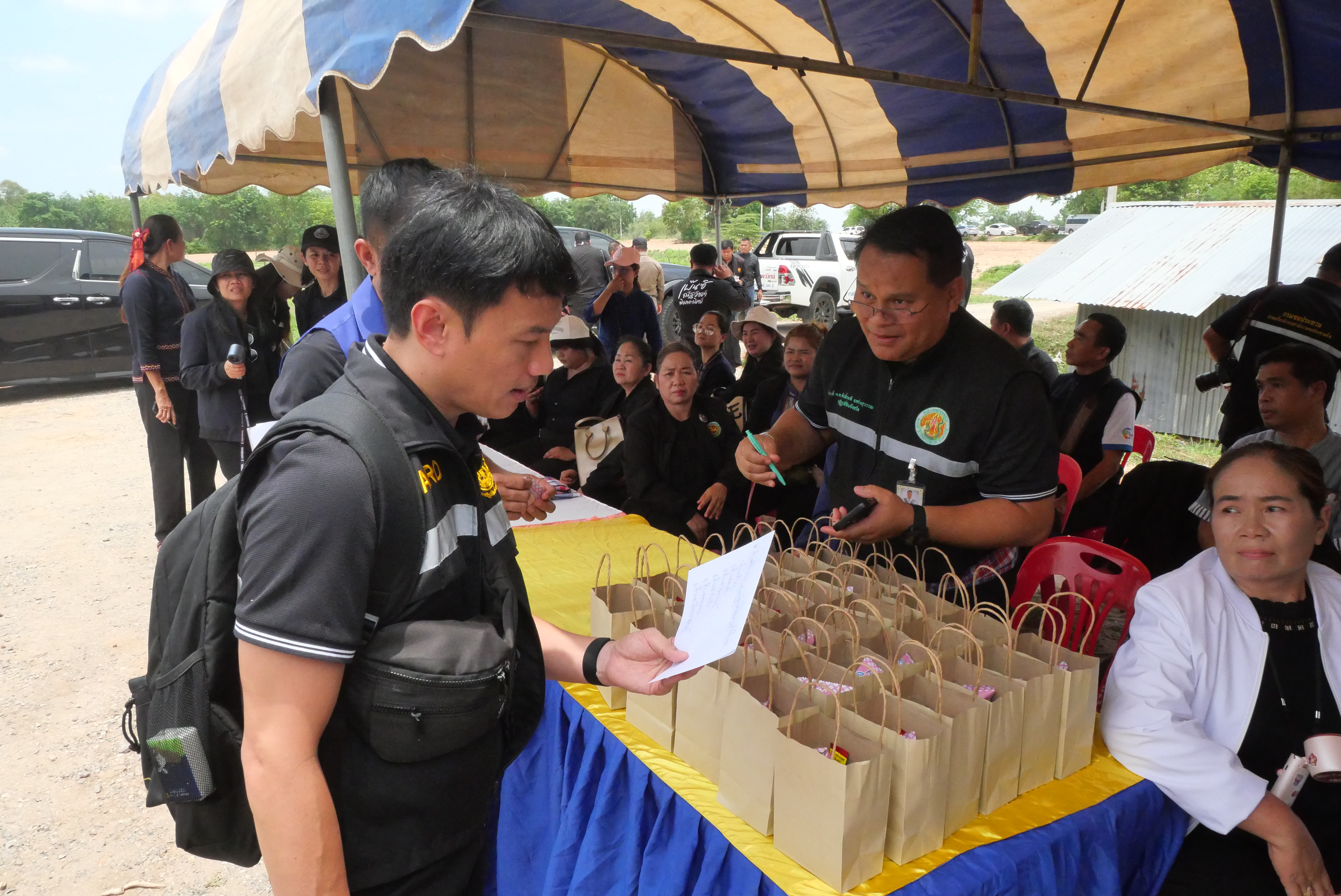 title - ส.ป.ก. ติดตามรัฐมนตรีช่วยว่าการกระทรวงเกษตรและสหกรณ์ (นายวัชระพล ขาวขำ) พร้อมคณะ ลงพื้นที่ตรวจราชการในพื้นที่จังหวัดกาฬสินธุ์ (จุดที่ 2) 
